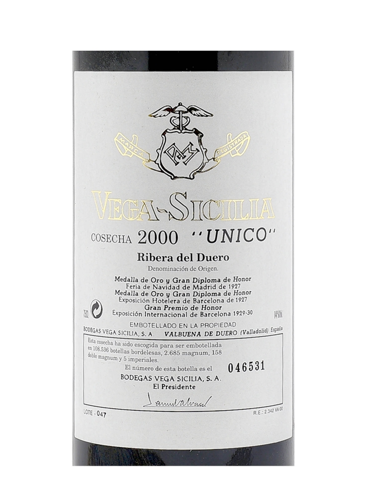 Vega Sicilia Unico Reserva 2000