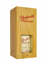 Glenfarclas Family Cask 1964 50 Year Old Cask 4725 SP15 Sherry Butt Single Malt w/box 700ml