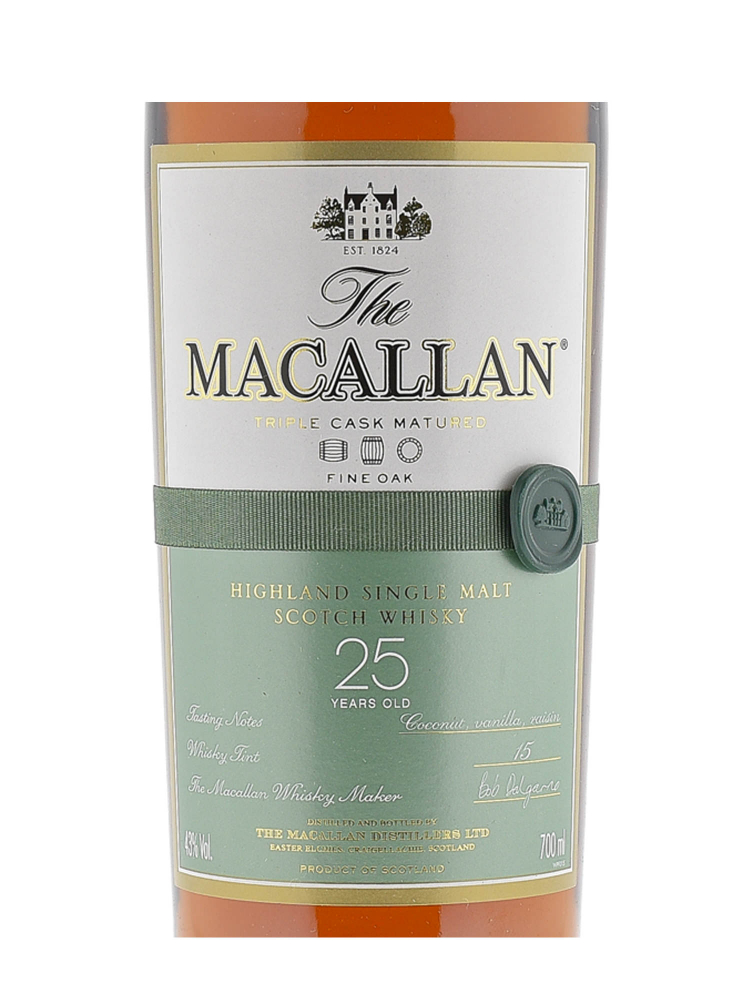 Macallan  25 Year Old Fine Oak Triple Cask Matured 700ml w/wooden box (Pre-2018 Release)