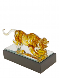 Tai Hwa Sculpture Chinese Crystal Give Birth To Power Tiger