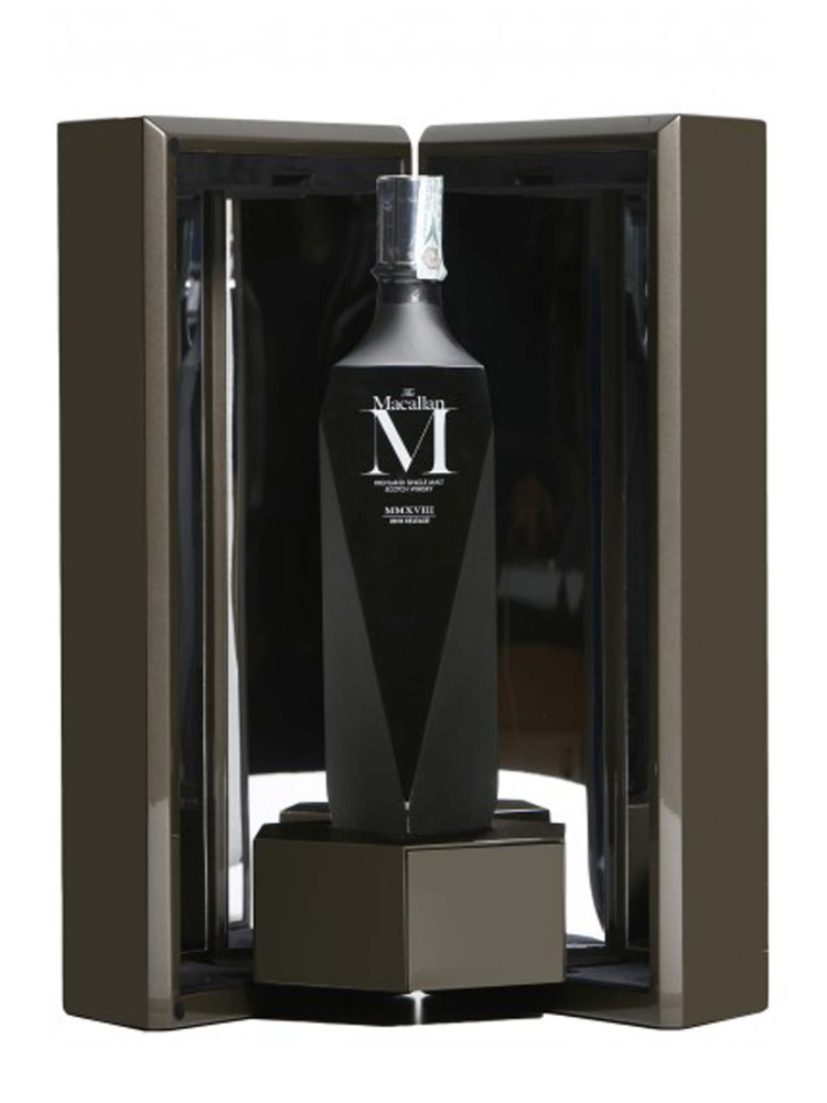 Macallan  M Lalique Crystal Black Decanter 2018 Release 700ml
